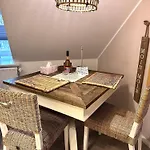 Apartment Stilvolle 2 5 Unter Reet In Spo Mit Garten *
