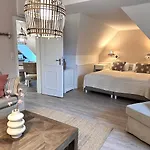 Stilvolle 2 5 Unter Reet In Spo Mit Garten Apartment *