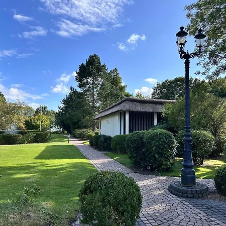 Apartament Sky & Homes Strandlaeufer I Stilvolle Unter Reet In Spo Mit Parkgarten *