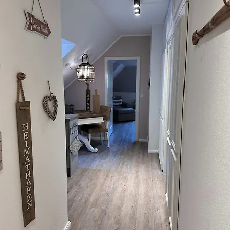 Sky & Homes Strandlaeufer I Stilvolle Unter Reet In Spo Mit Parkgarten Apartament *