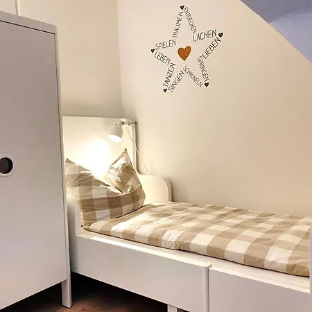 Sky & Homes Strandlaeufer I Stilvolle Unter Reet In Spo Mit Parkgarten Sankt Peter-Ording