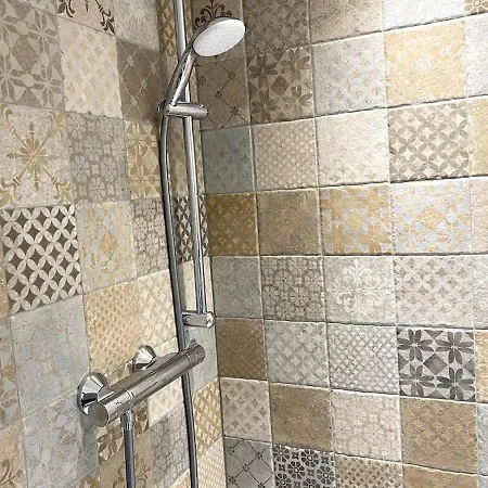 Sky & Homes Strandlaeufer I Stilvolle Unter Reet In Spo Mit Parkgarten Apartament