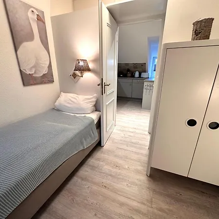 Apartment Stilvolle 2 5 Unter Reet In Spo Mit Garten *