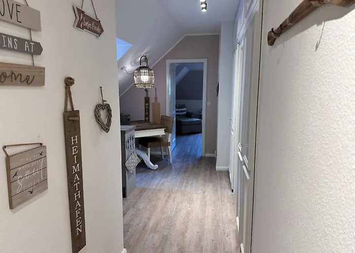 Sky & Homes Strandlaeufer I Stilvolle Unter Reet In Spo Mit Parkgarten Apartamento *